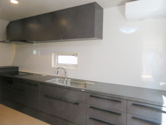 広々＆たっぷり収納＆高級感のあるキッチンに 新宿区A様邸